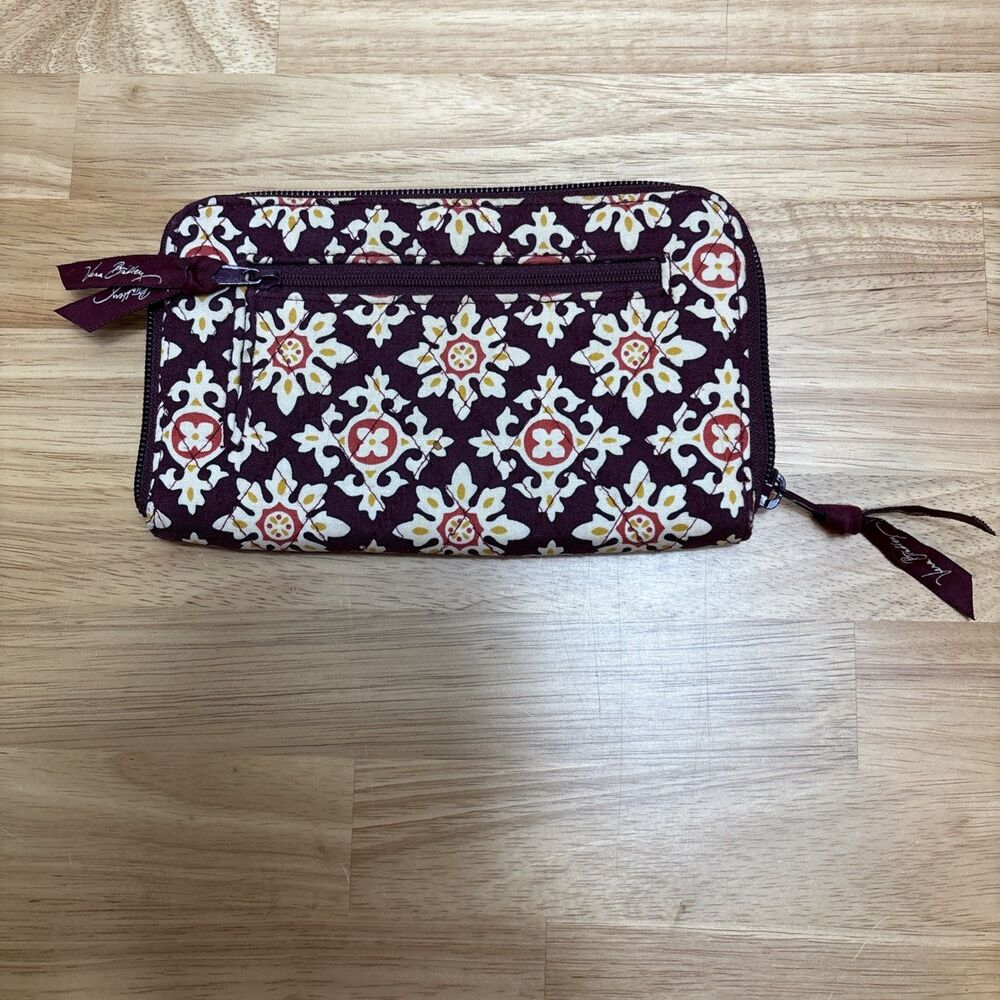 Vera Bradley Medallion Zip Around Wallet Wristlet Floral Pockets Maroon